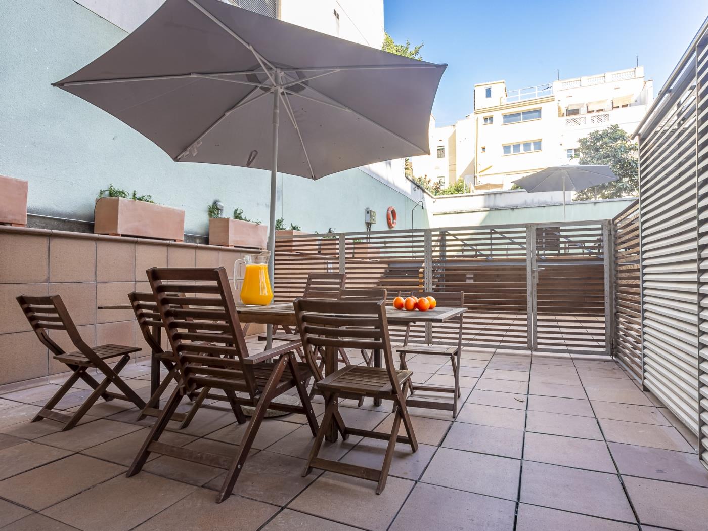 My Space Barcelona Terrace and pool apartment near the Barcelona centre for 10 - My Space Barcelona Apartments