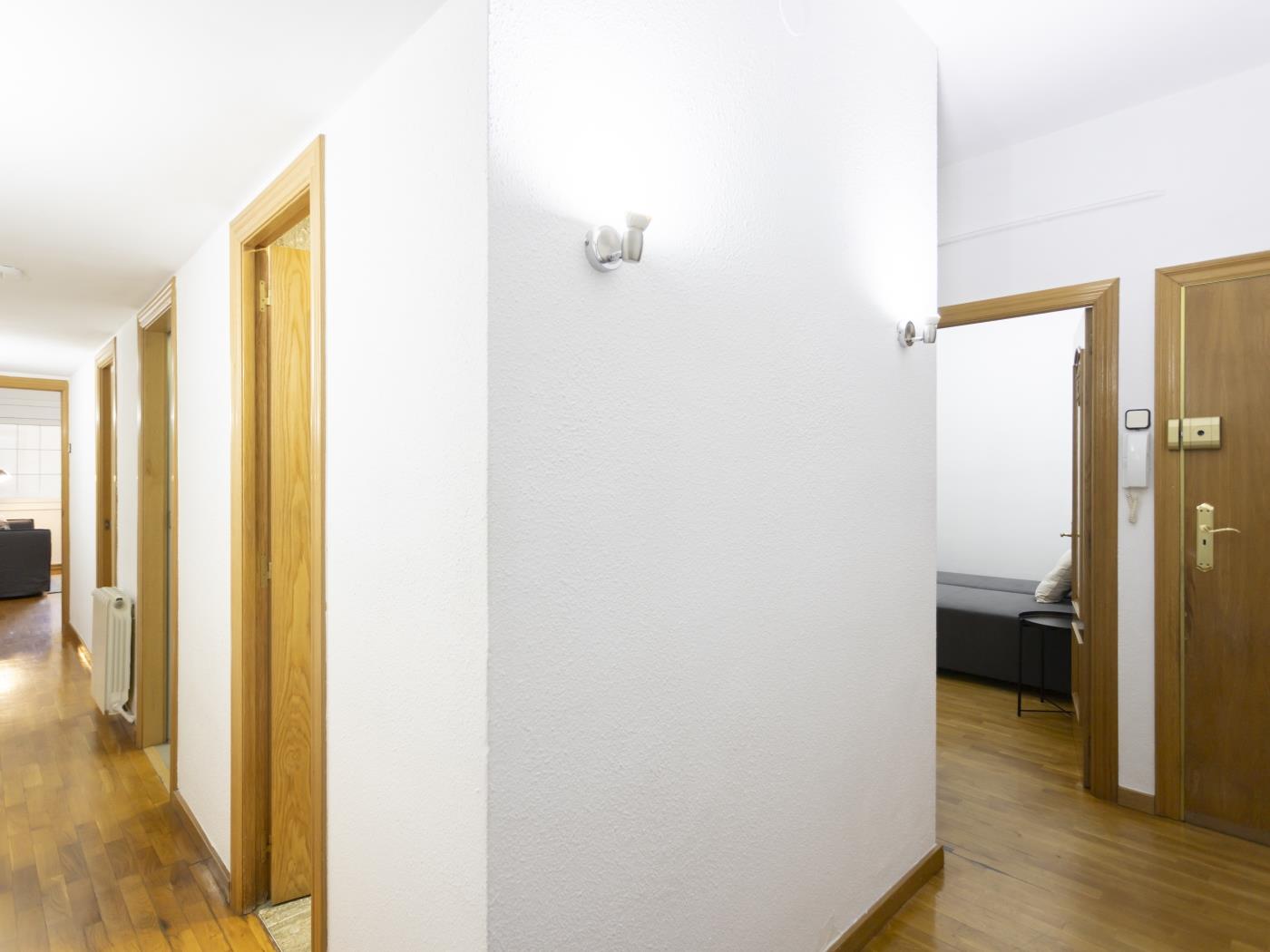 Bright Apartment with Sagrada Família Views - My Space Barcelona Apartments