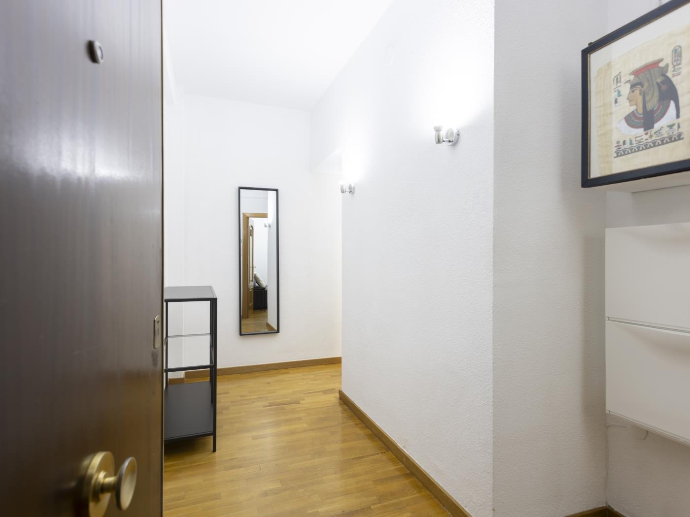 Bright Apartment with Sagrada Família Views - My Space Barcelona Apartments